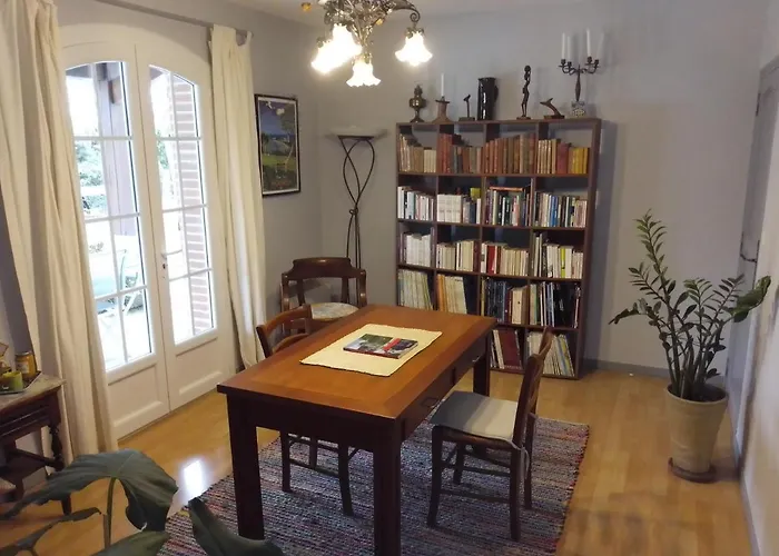 Les Sittelles ホテル